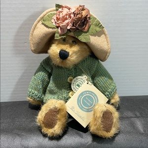 Boyd’s Bear - Ms. Trumble - NWT